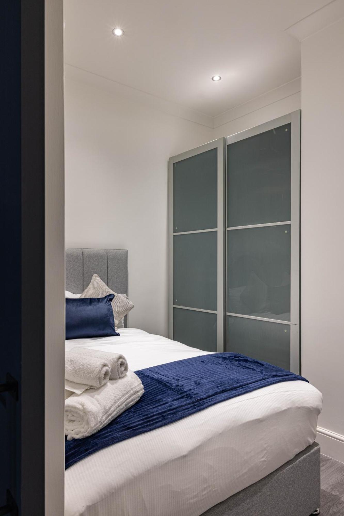 Edgware Road Apartments Londra Exterior foto